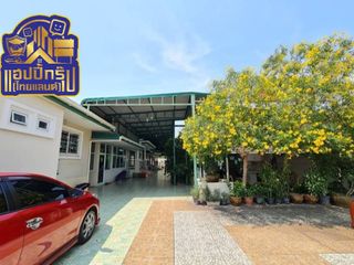 For sale 12 Beds retail Space in Si Racha, Chonburi