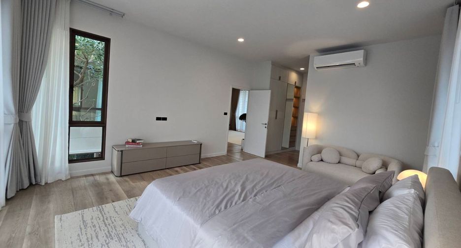 À vendre 4 chambres maison à Bang Kapi, Bangkok