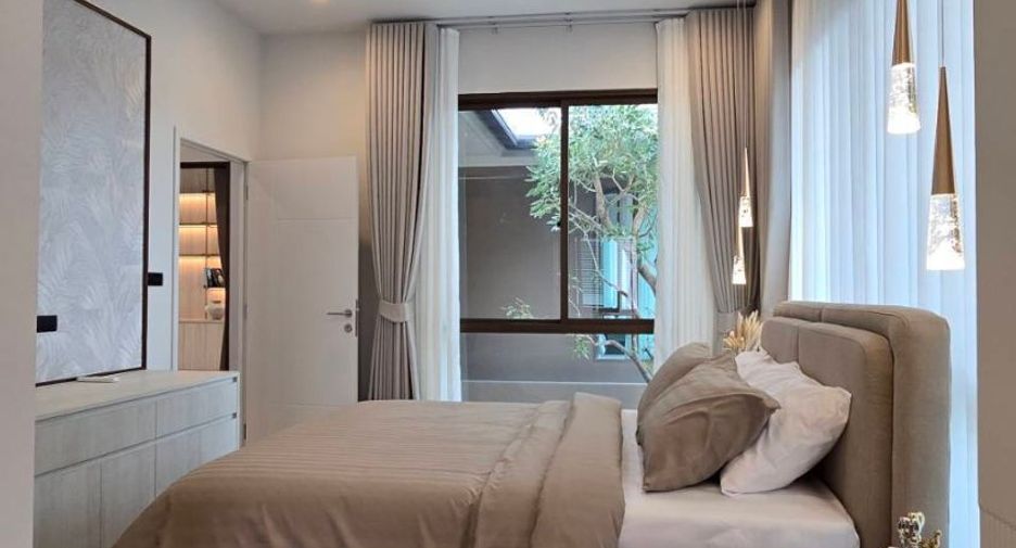 À vendre 4 chambres maison à Bang Kapi, Bangkok