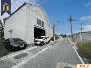 For sale 5 bed warehouse in Mueang Samut Prakan, Samut Prakan