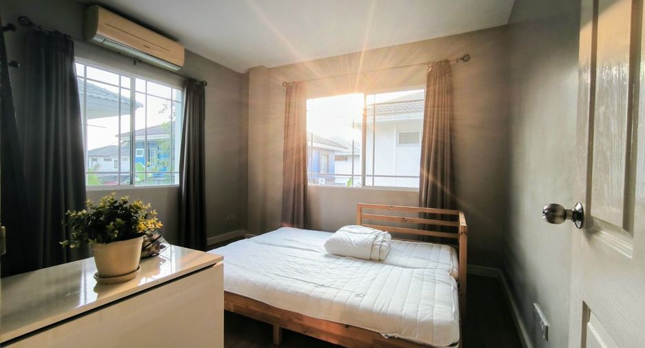 For rent 3 ベッドルーム house in Prawet, Bangkok