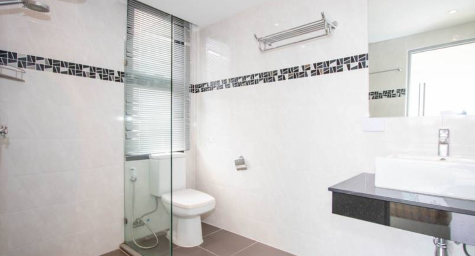 For sale 3 bedrooms condo in Mueang Chiang Mai, Chiang Mai