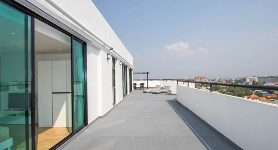 For sale 3 bedrooms condo in Mueang Chiang Mai, Chiang Mai