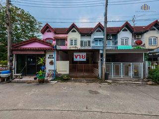 For sale 2 bed townhouse in Thanyaburi, Pathum Thani