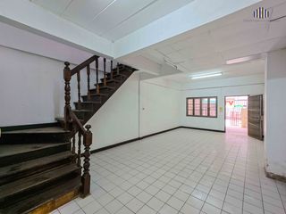 For sale 2 bed townhouse in Thanyaburi, Pathum Thani