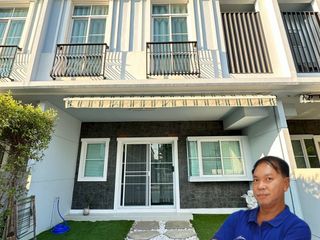 For rent 3 bed townhouse in Bang Phli, Samut Prakan
