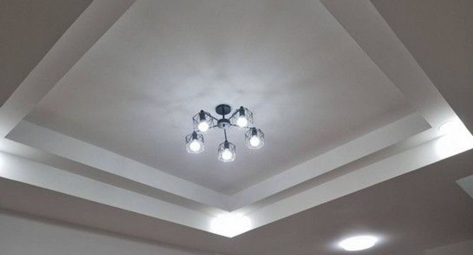For sale 2 bedrooms townhouse in Saphan Sung, Bangkok