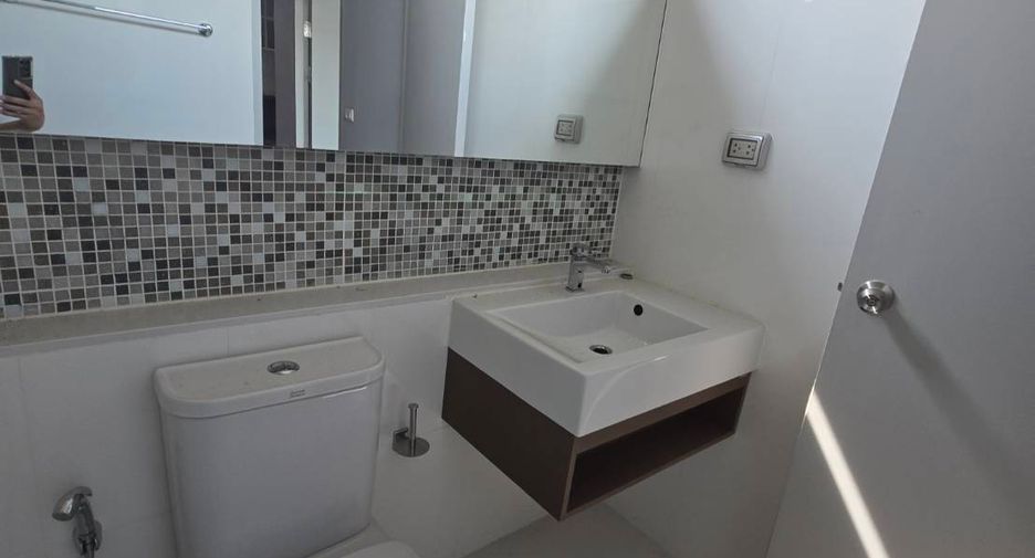 For sale 1 bed condo in Bang Na, Bangkok