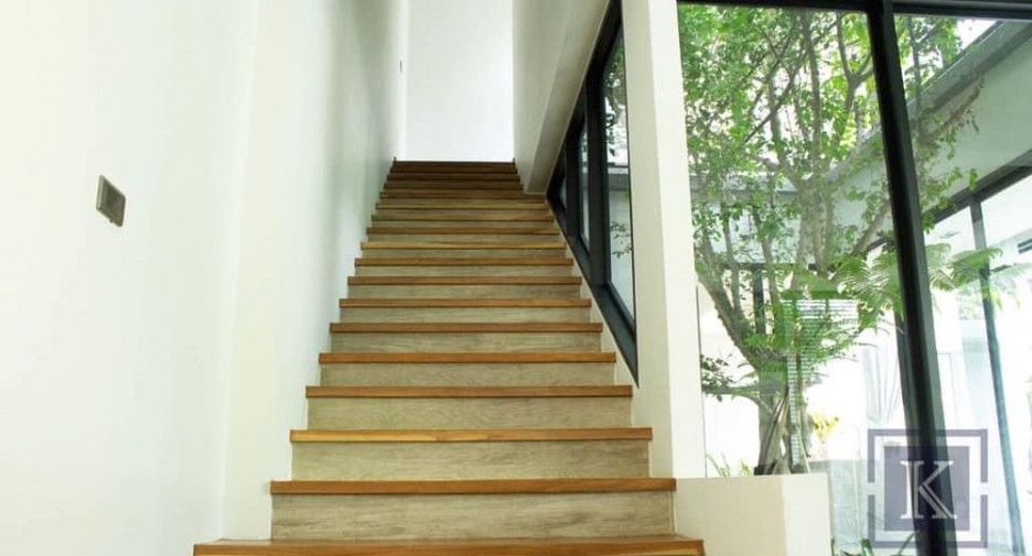 For rent and for sale 4 bedrooms house in Hang Dong, Chiang Mai