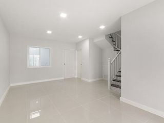 For sale 3 bed townhouse in Don Mueang, Bangkok