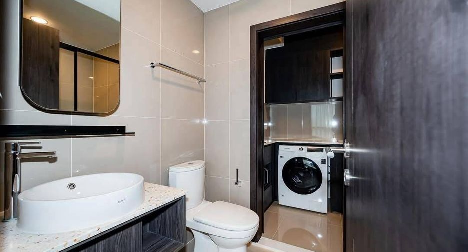 For sale 1 bed condo in Huai Khwang, Bangkok