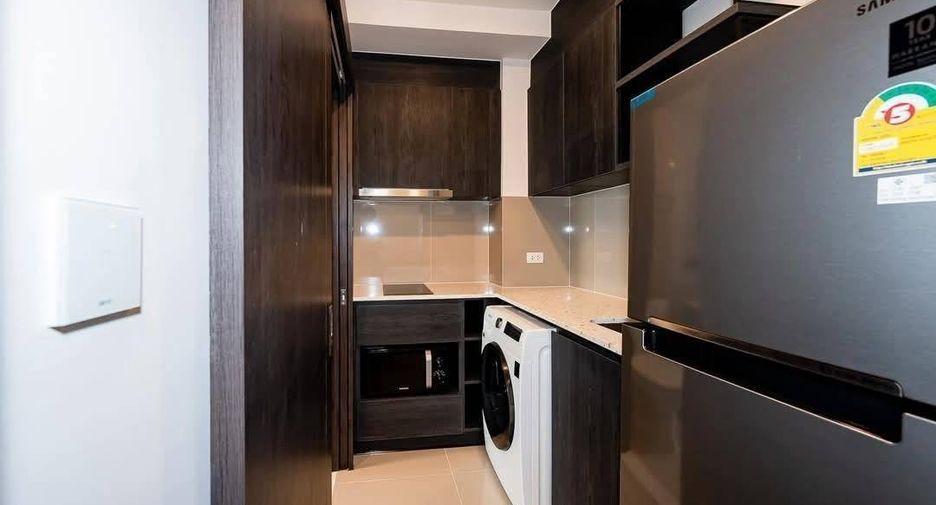 For sale 1 bed condo in Huai Khwang, Bangkok