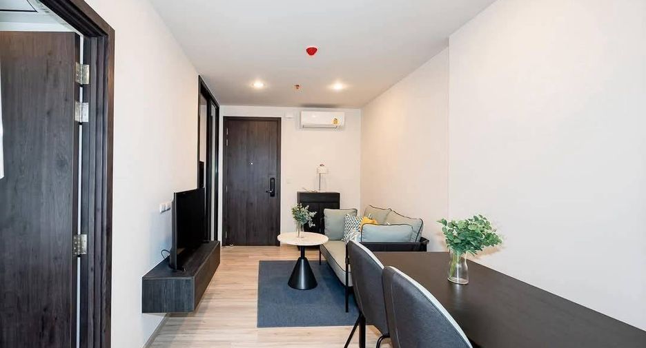 For sale 1 bed condo in Huai Khwang, Bangkok