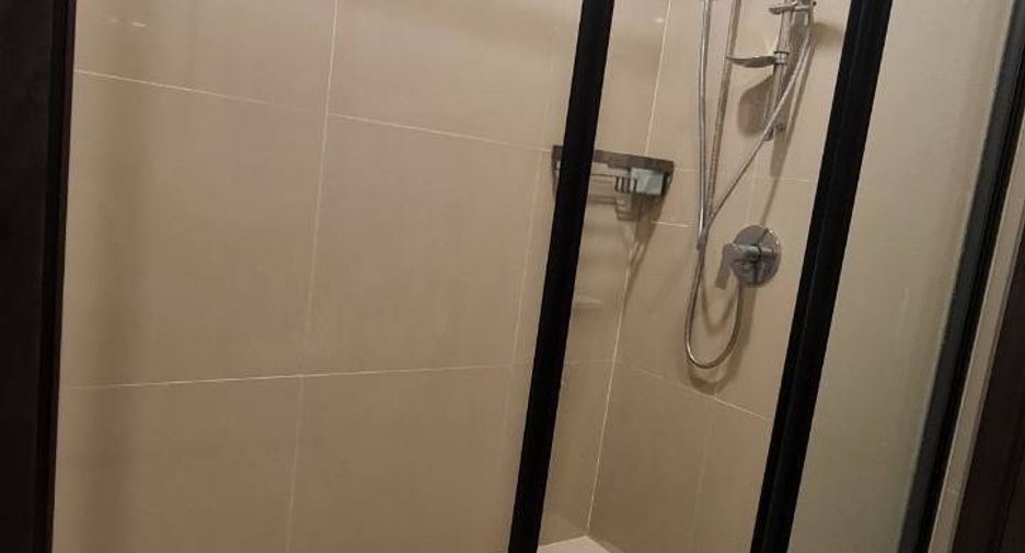 For sale 1 bed condo in Huai Khwang, Bangkok