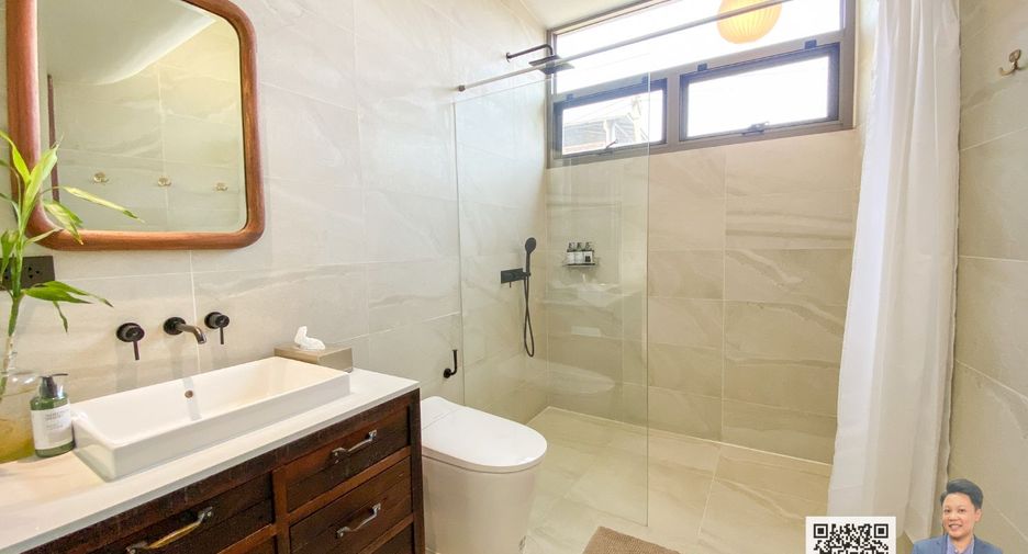 For sale 1 bed townhouse in Phaya Thai, Bangkok