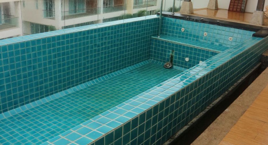 For sale 2 bed condo in Mueang Krabi, Krabi