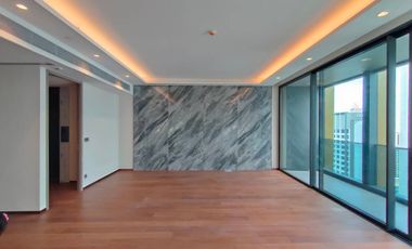 For rent そして for sale 2 Beds condo in Khlong Toei, Bangkok