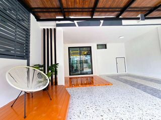 For sale 4 bed townhouse in Khlong Sam Wa, Bangkok
