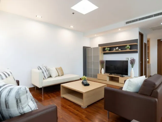 For rent 3 bed serviced apartment in Khlong Toei, Bangkok