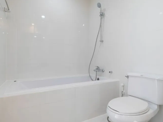 For rent 3 bed serviced apartment in Khlong Toei, Bangkok