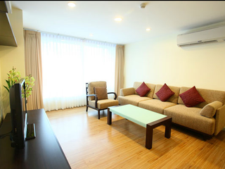 For rent 2 bed serviced apartment in Pathum Wan, Bangkok