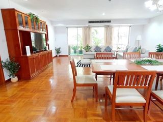 For rent 3 bed serviced apartment in Watthana, Bangkok