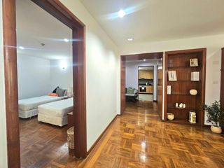 For rent 3 bed serviced apartment in Watthana, Bangkok