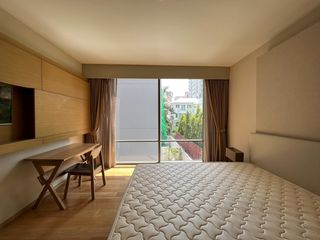 For rent 2 bed serviced apartment in Khlong Toei, Bangkok