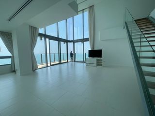 For rent 4 bed condo in Bang Lamung, Chonburi