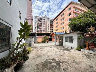 For sale warehouse in Mueang Samut Prakan, Samut Prakan