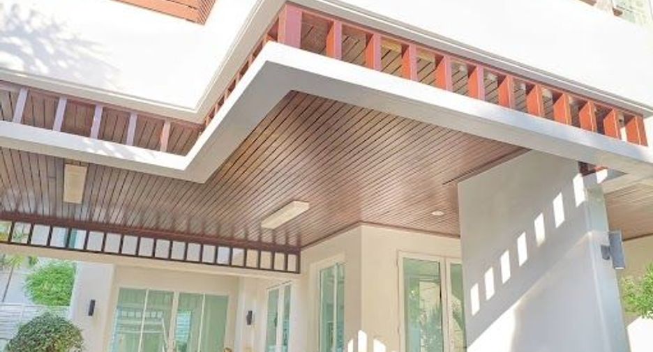 For sale 3 bedrooms house in Prawet, Bangkok
