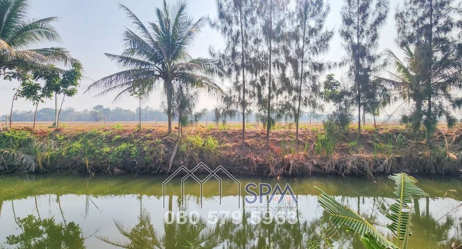 Terreno en venta en Tha Yang, Phetchaburi