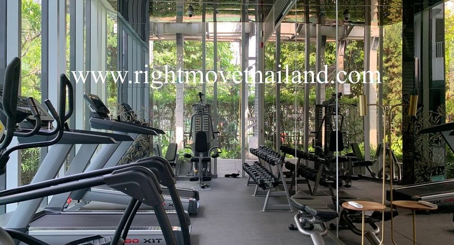 À vendre 2 chambres condo à Watthana, Bangkok