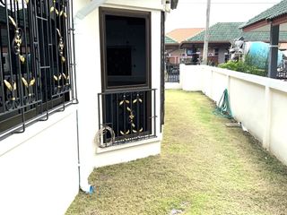 Haus zur Miete mit 3 Zimmer in Bang Lamung, Chonburi