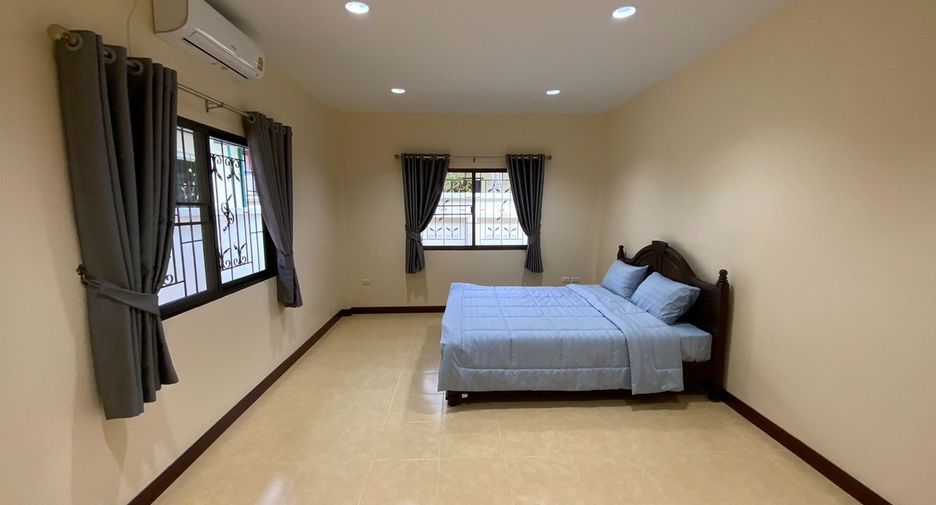 For rent 3 bedrooms house in Bang Lamung, Chonburi