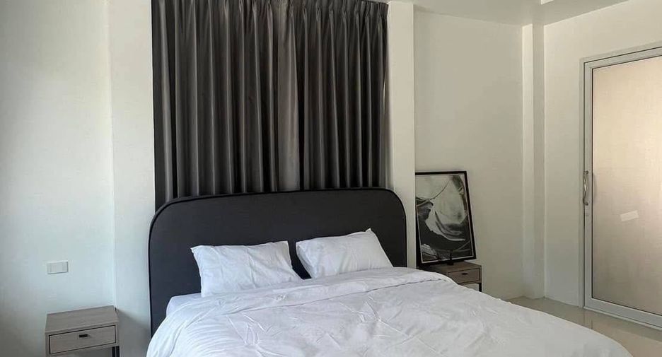 For sale 4 ベッドルーム villa in Bang Lamung, Chonburi