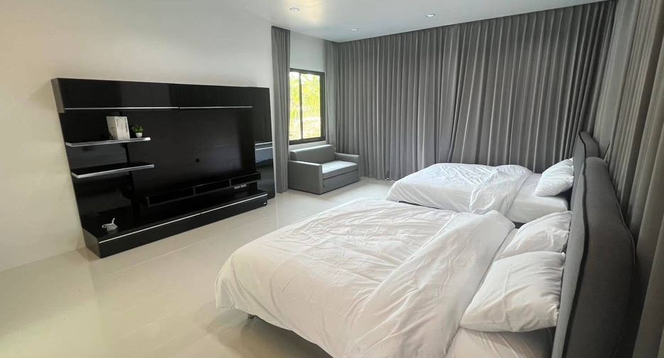 For sale 4 ベッドルーム villa in Bang Lamung, Chonburi