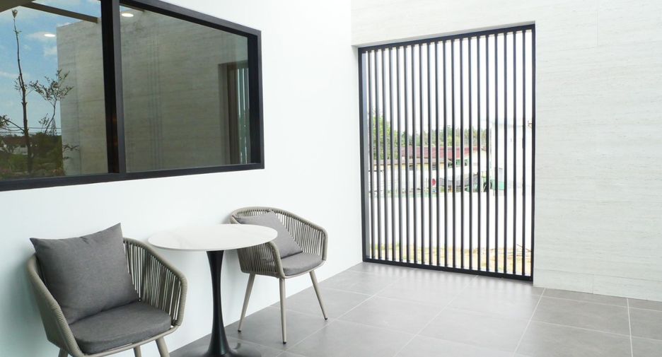 For sale 4 ベッドルーム villa in Bang Lamung, Chonburi
