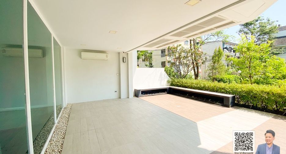 ขาย 4 ห้องนอน บ้านเดี่ยว ใน วัฒนา, กรุงเทพฯ