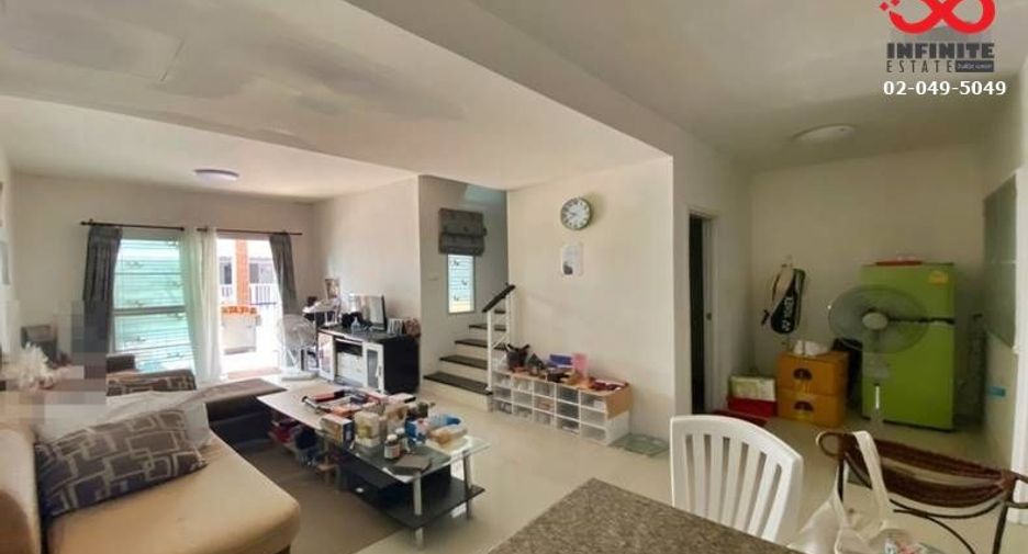 For sale 3 Beds townhouse in Lam Luk Ka, Pathum Thani