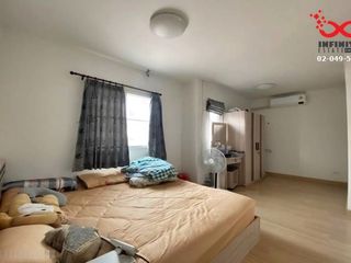 For sale 3 Beds townhouse in Lam Luk Ka, Pathum Thani