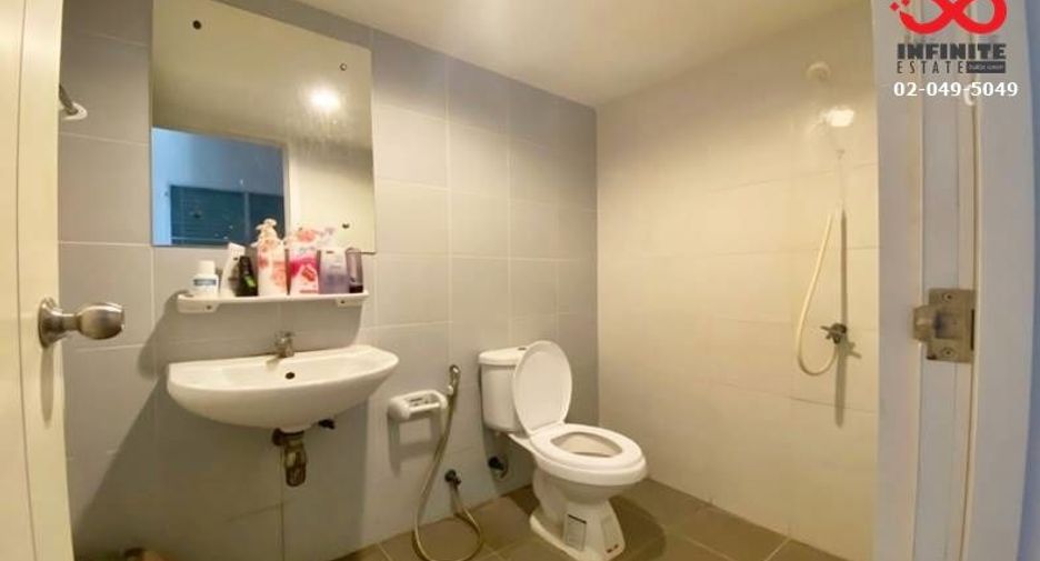 For sale 3 Beds townhouse in Lam Luk Ka, Pathum Thani