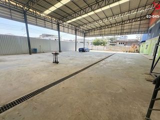 For sale warehouse in Taling Chan, Bangkok