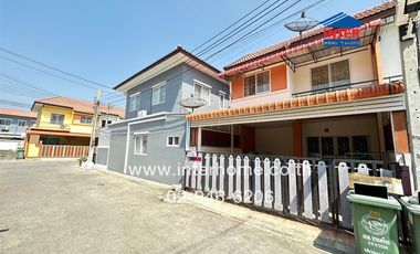 For sale 3 Beds townhouse in Bang Bo, Samut Prakan