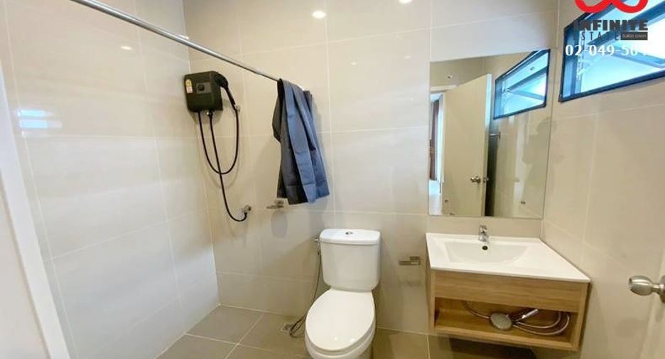 For sale 3 Beds house in Lam Luk Ka, Pathum Thani