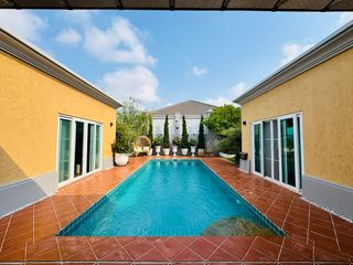 For Rent 3 Bedroom Villa In Bang Lamung, Chonburi