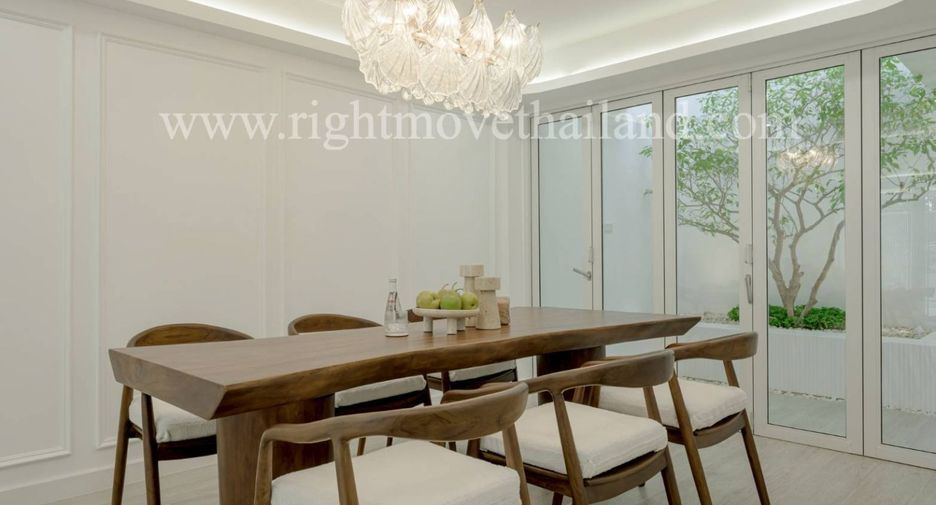 ขาย 4 ห้องนอน ทาวน์เฮ้าส์ ใน วัฒนา, กรุงเทพฯ