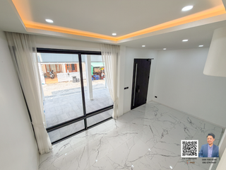 ขาย 4 ห้องนอน ทาวน์เฮ้าส์ ใน วัฒนา, กรุงเทพฯ