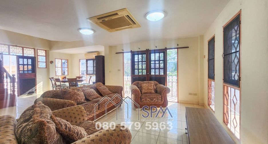 For sale 3 bedrooms villa in Hua Hin, Prachuap Khiri Khan