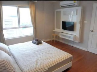 For sale 2 Beds condo in Huai Khwang, Bangkok